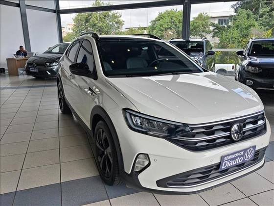 VOLKSWAGEN NIVUS 1.0 200 TSI TOTAL FLEX HIGHLINE AUTOMÁTICO